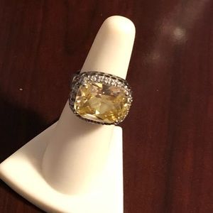 Banana Republic Canary Yellow Tea Ring  Size 6